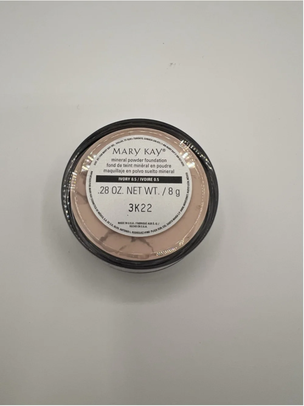 Mary Kay Mineral Powder Foundation Ivory 0.5 040983 Lot of 2 New Makeup .28oz 8g